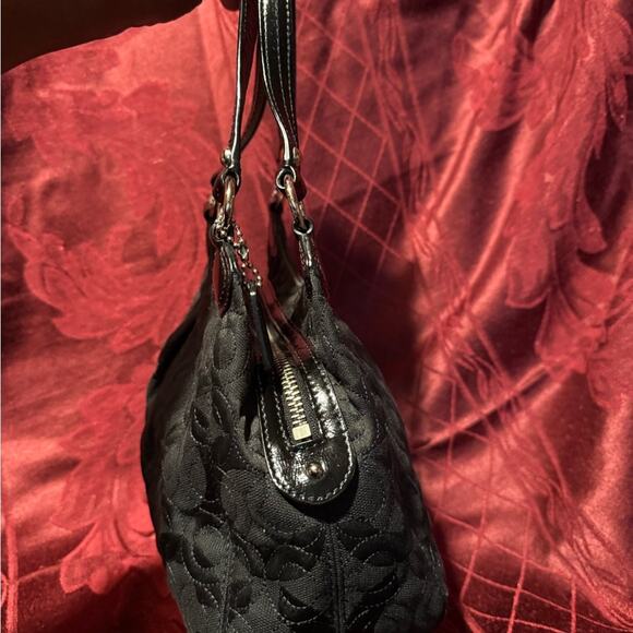 Coach Signature Black Canvas Shoulder Bag Purse - Picture 5 of 9